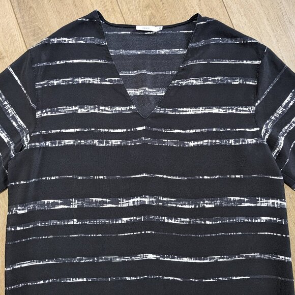 Vince Shadow Stripe Silk Dress Shift V-Neck 3/4 Sleeve Women's Sz S - Picture 3 of 12